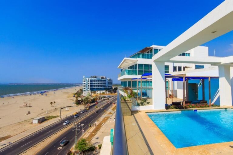 Hotel Summer Frente Al Mar – Cartagena de Indias, Colombie